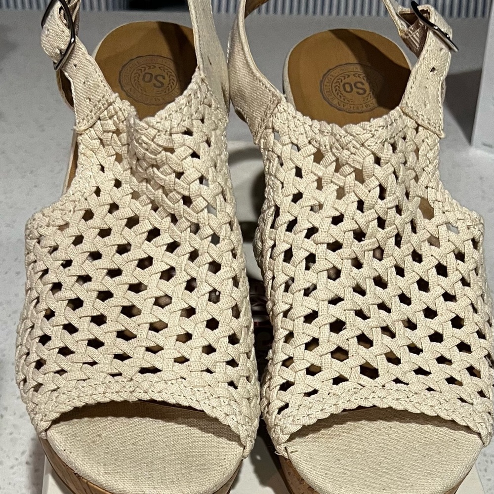 NEW SO Perch Natural Wedges
